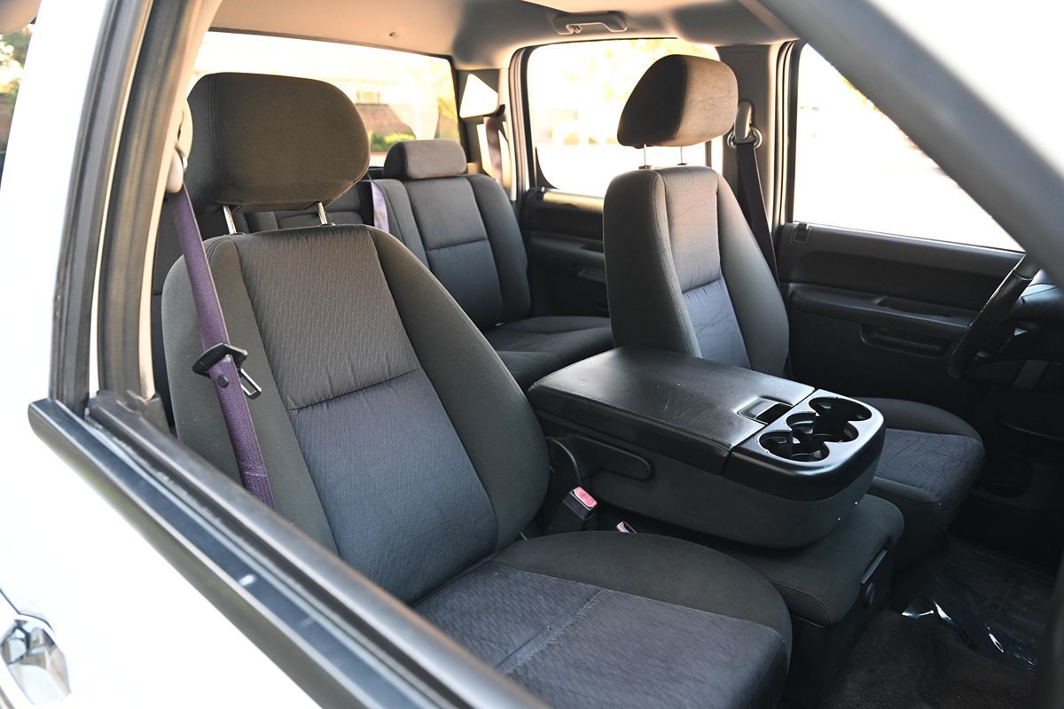2010 Chevrolet Silverado 1500 LT - Photo 11