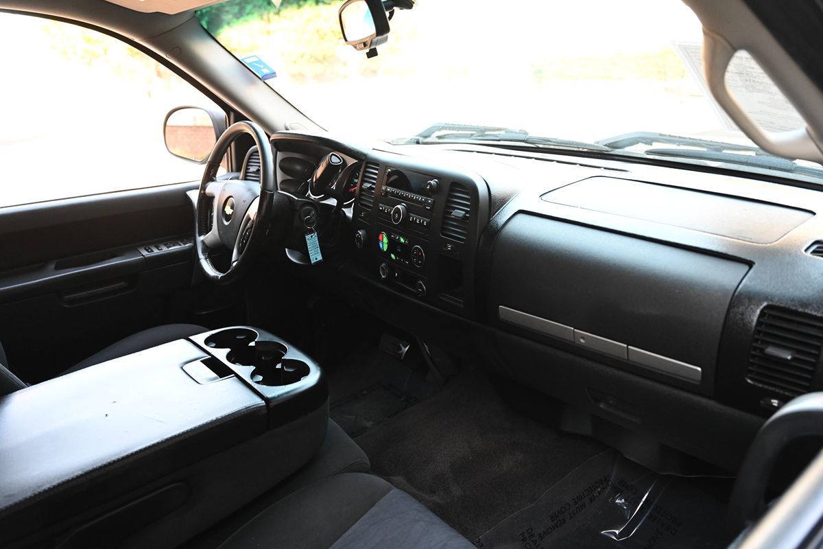 2010 Chevrolet Silverado 1500 LT - Photo 12