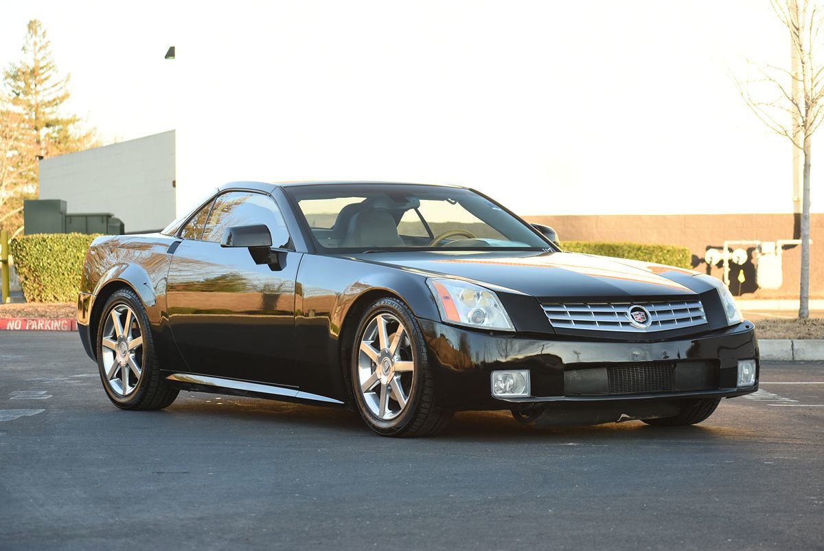 SCANDAL feedback ロンT Sold 2005 Cadillac XLR in Sacramento