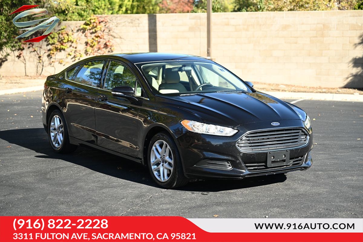 2013 Ford Fusion SE