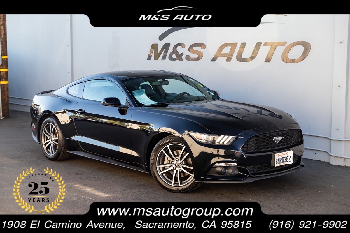 2016 Ford Mustang EcoBoost Premium