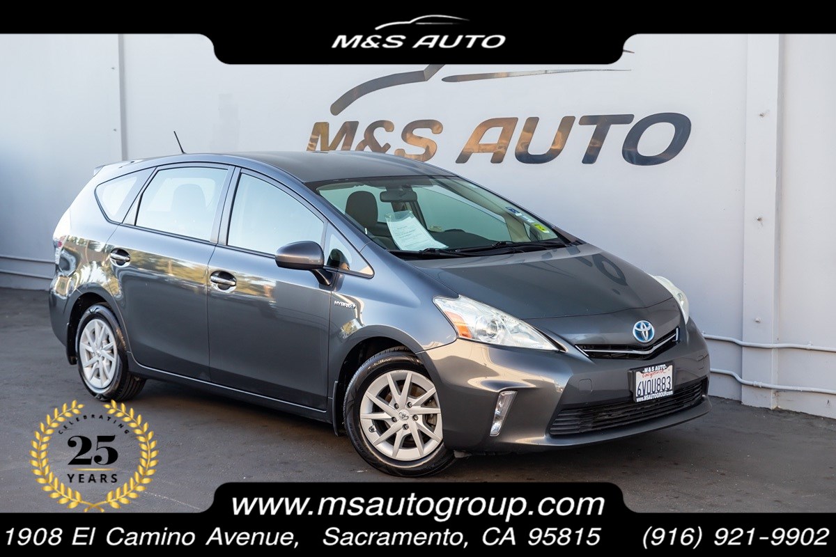 2012 Toyota Prius v Three