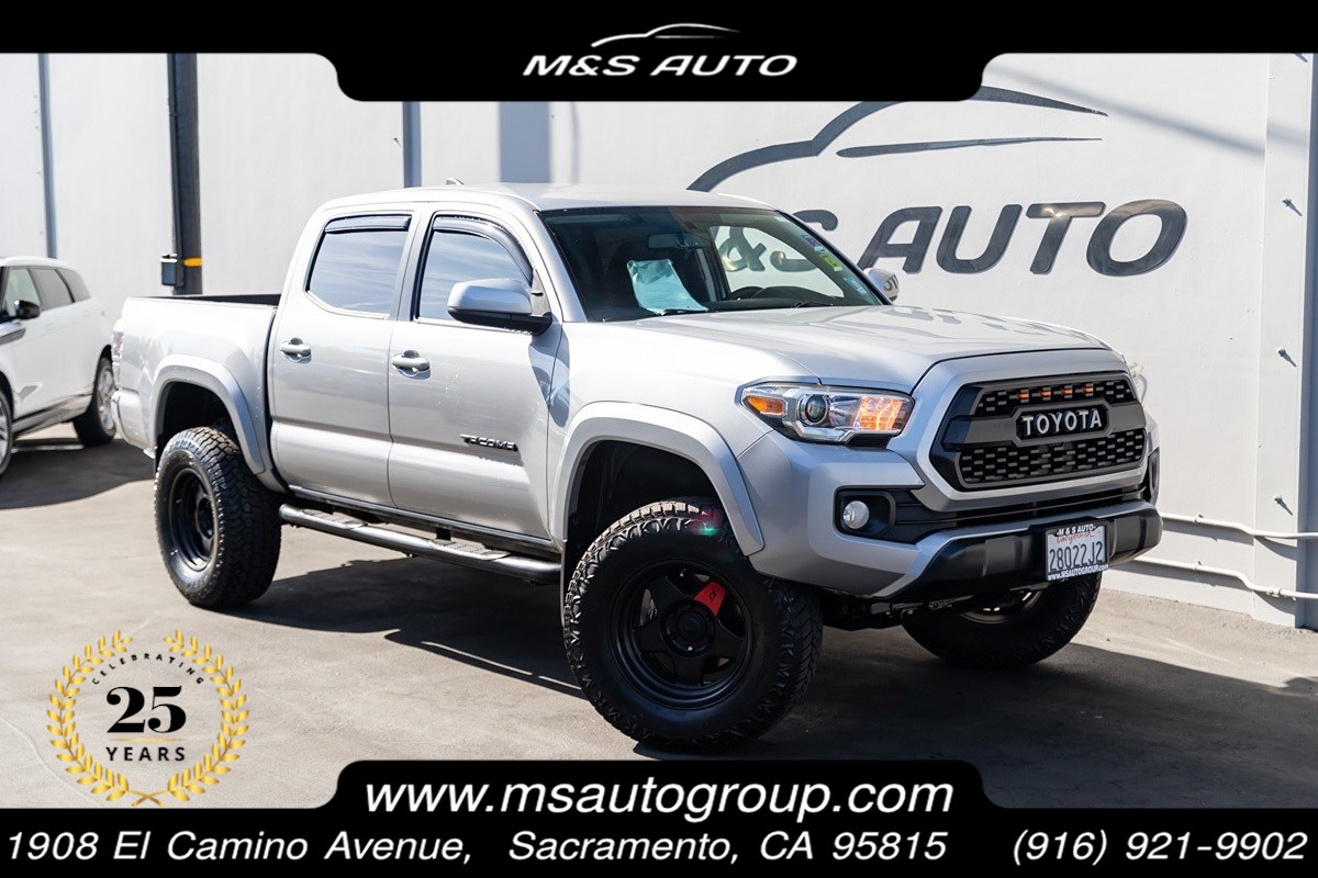 2017 Toyota Tacoma SR5