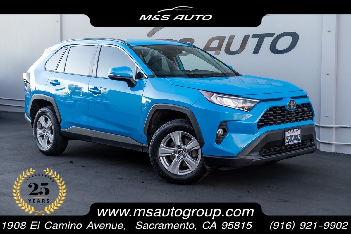 2021 Toyota RAV4 XLE