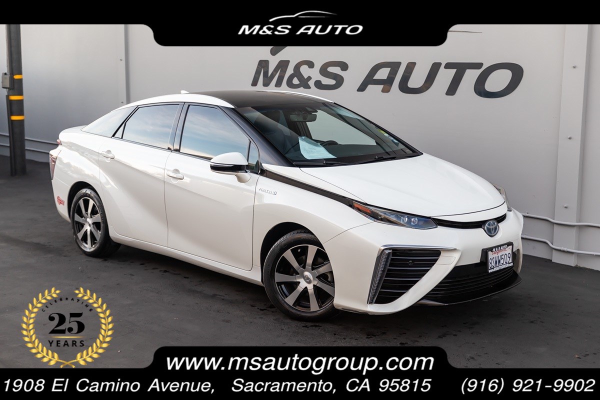 2017 Toyota Mirai 