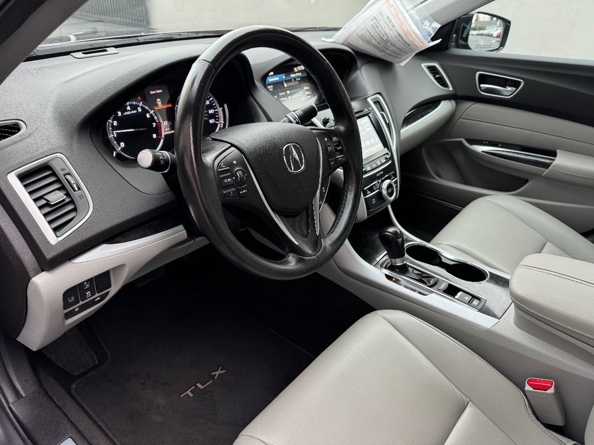 2020 Acura TLX Base photo 8