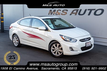 2012 Hyundai Accent GLS