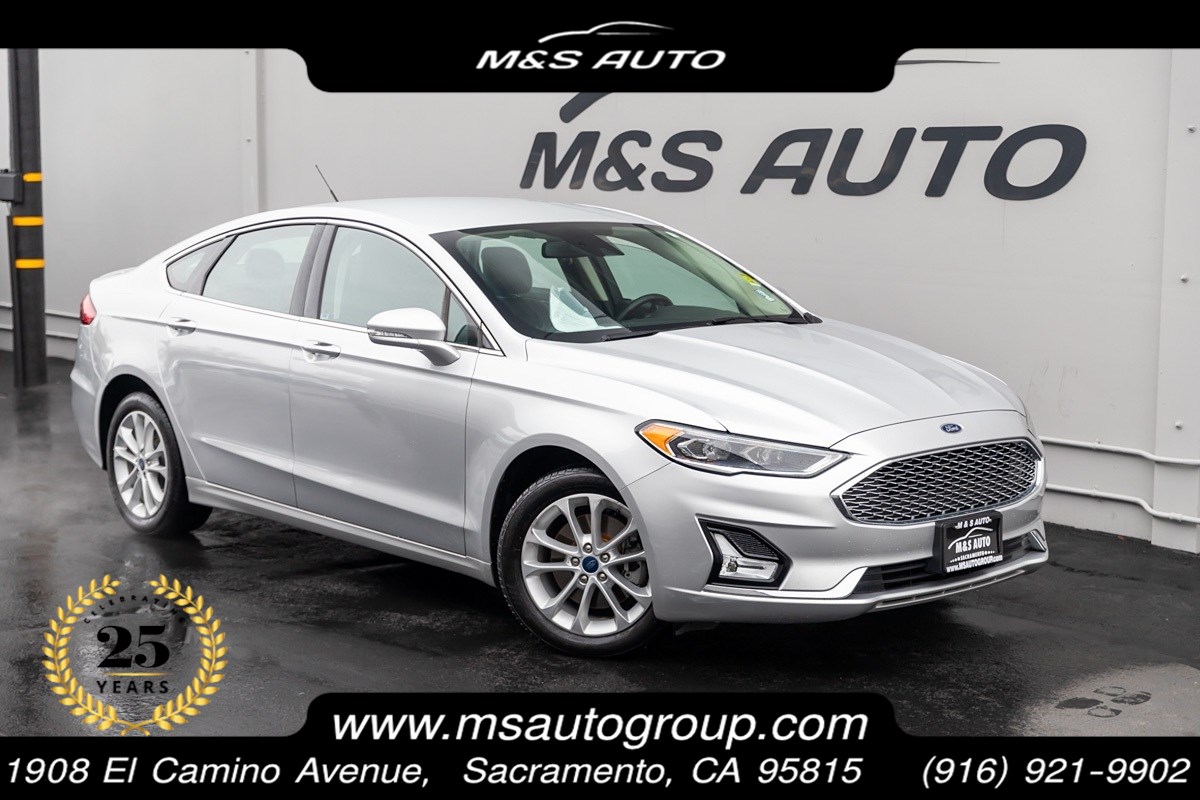 2019 Ford Fusion Energi Titanium