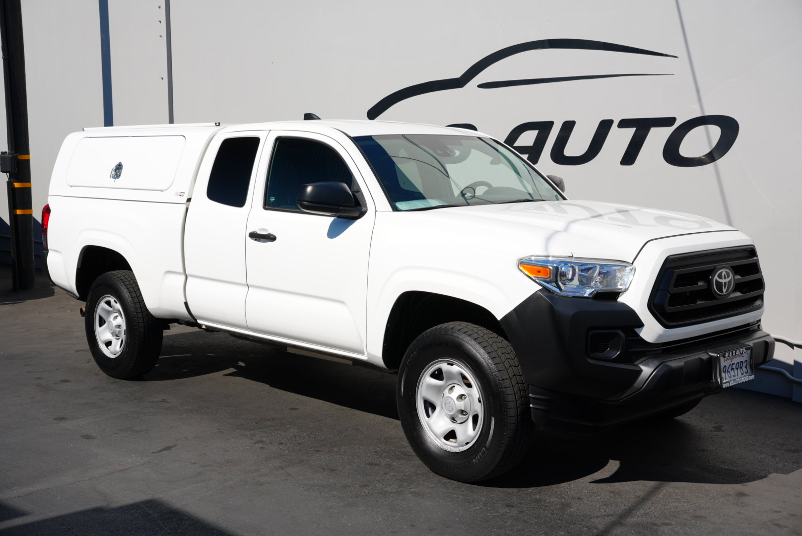 2020 Toyota Tacoma SR Access Cab photo 3