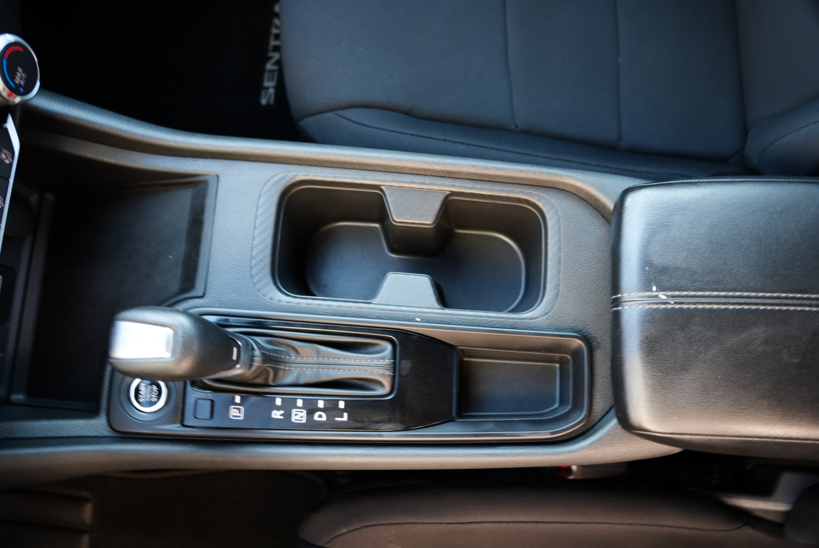2024 Nissan Sentra S photo 12