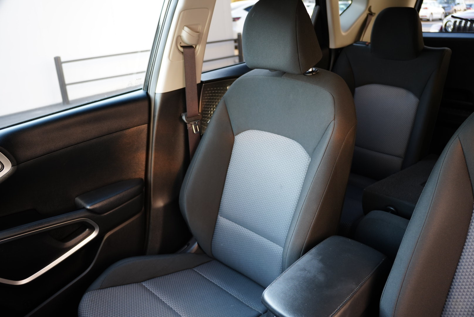 2023 Kia Soul LX photo 11