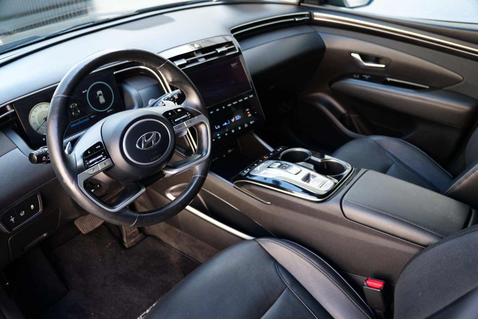 2022 Hyundai Tucson Limited photo 8