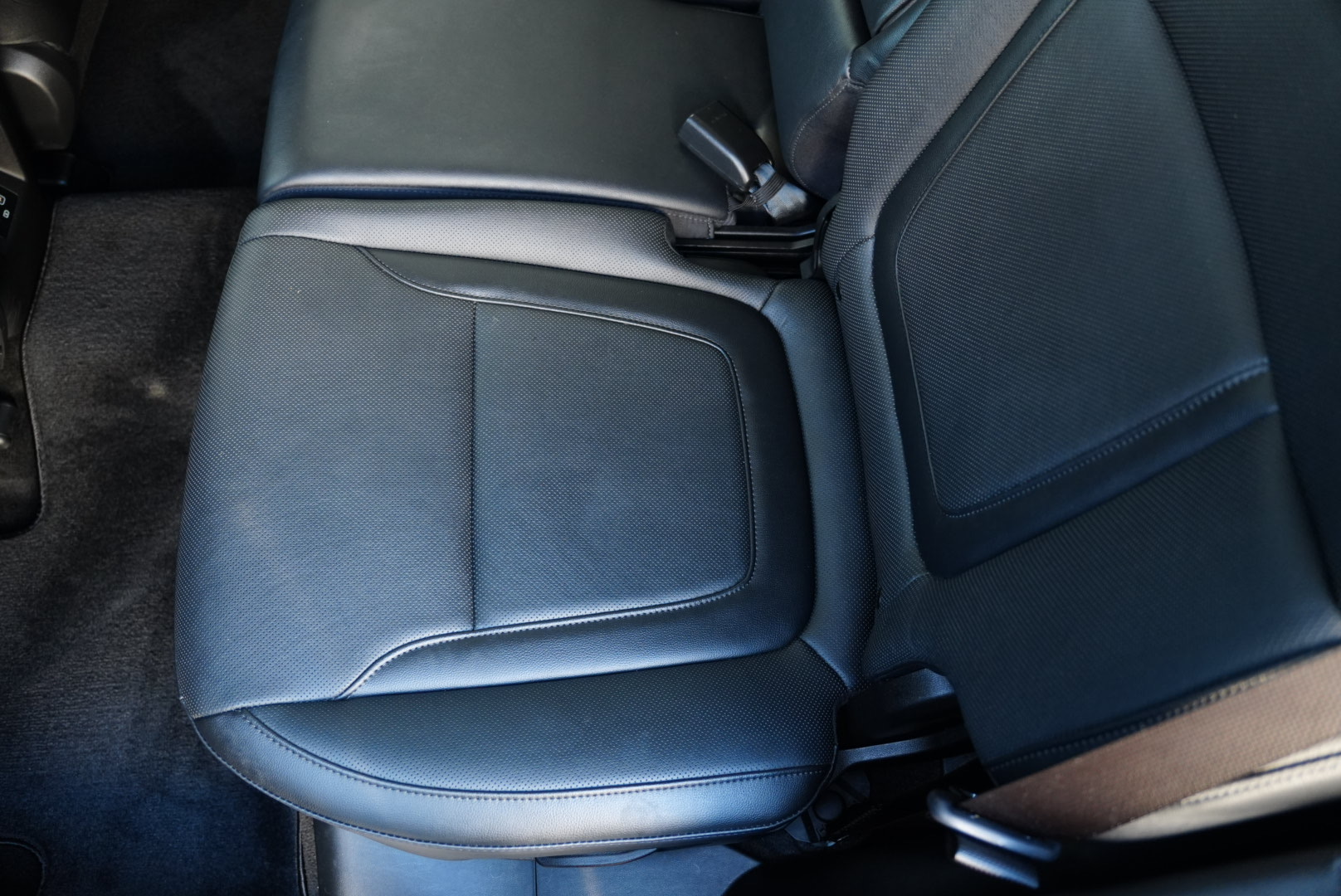 2022 Hyundai Tucson Limited photo 13