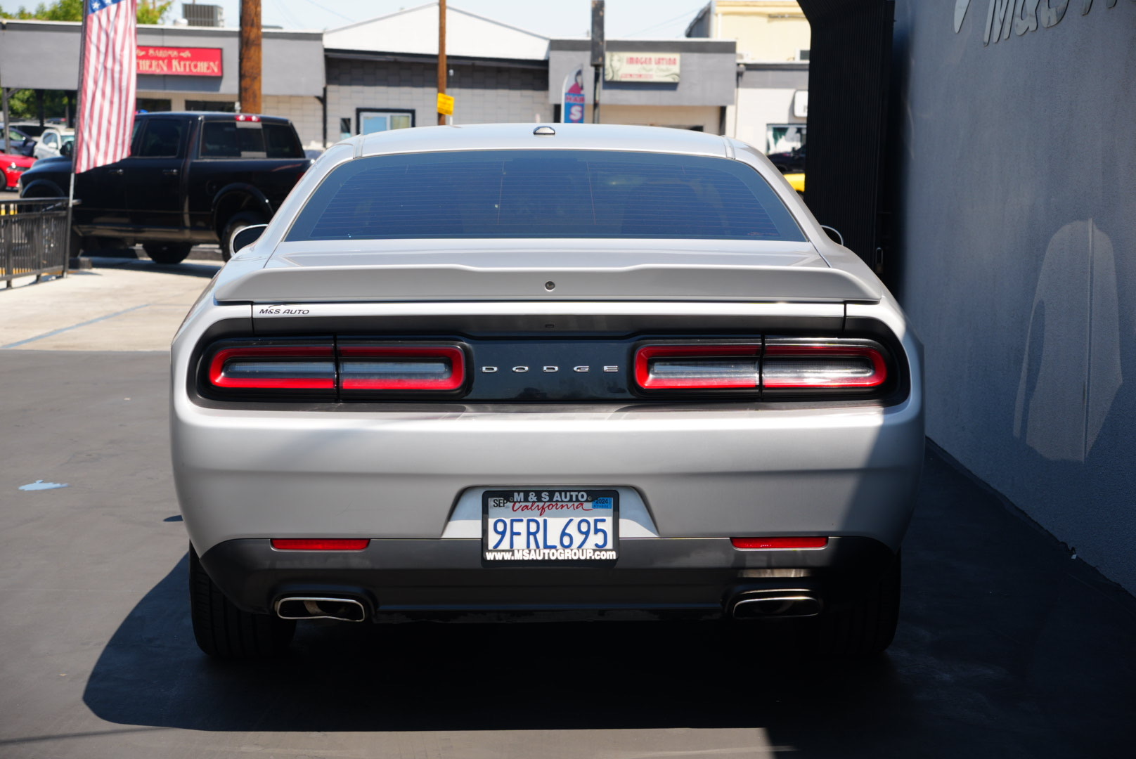 2020 Dodge Challenger SXT photo 6
