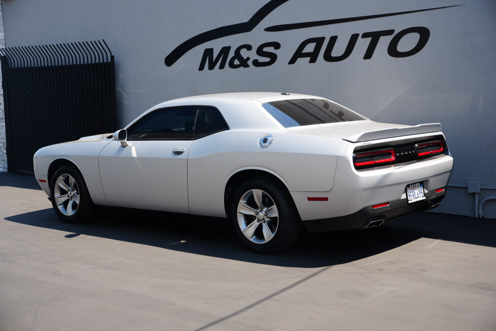 2020 Dodge Challenger SXT photo 7