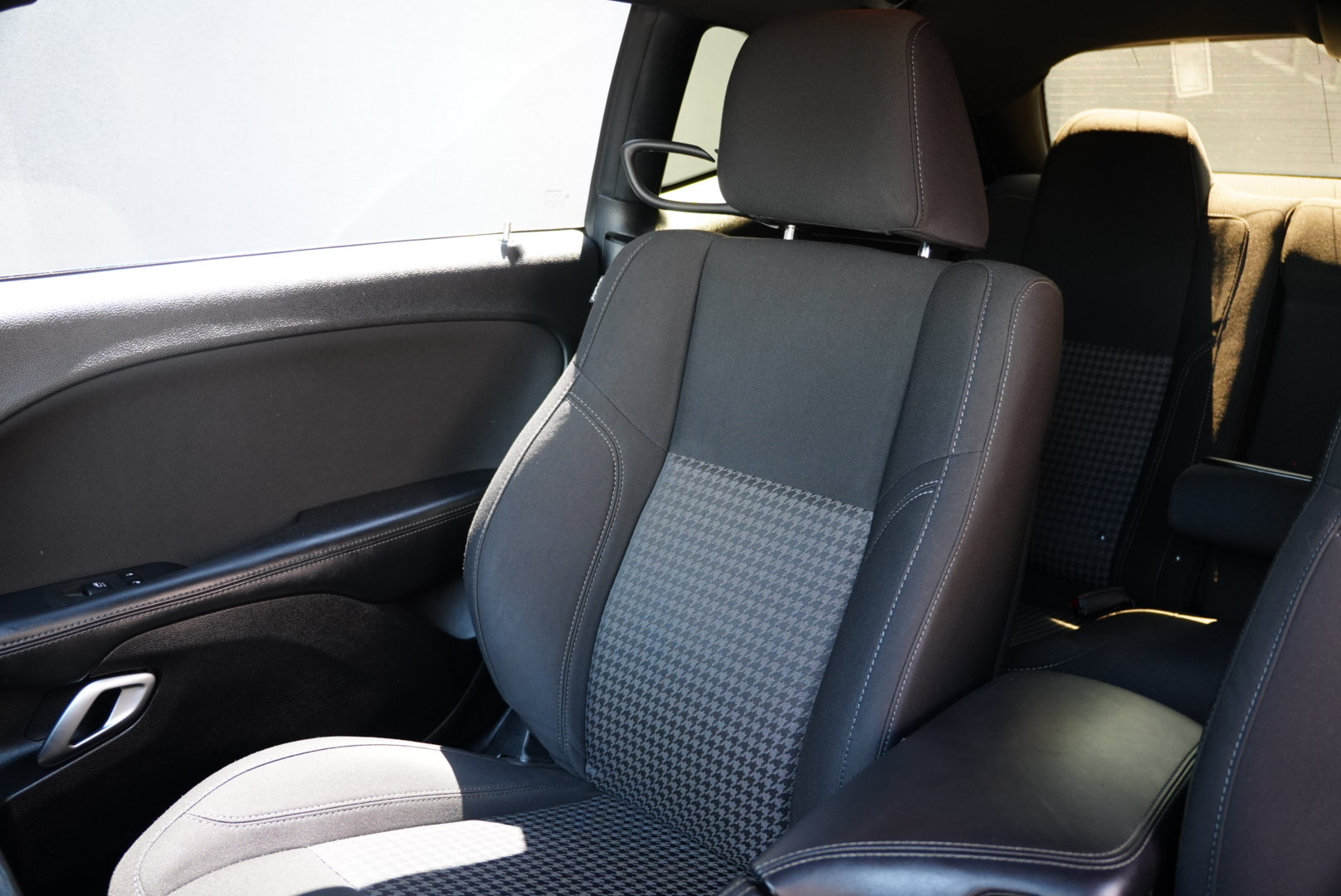 2020 Dodge Challenger SXT photo 12
