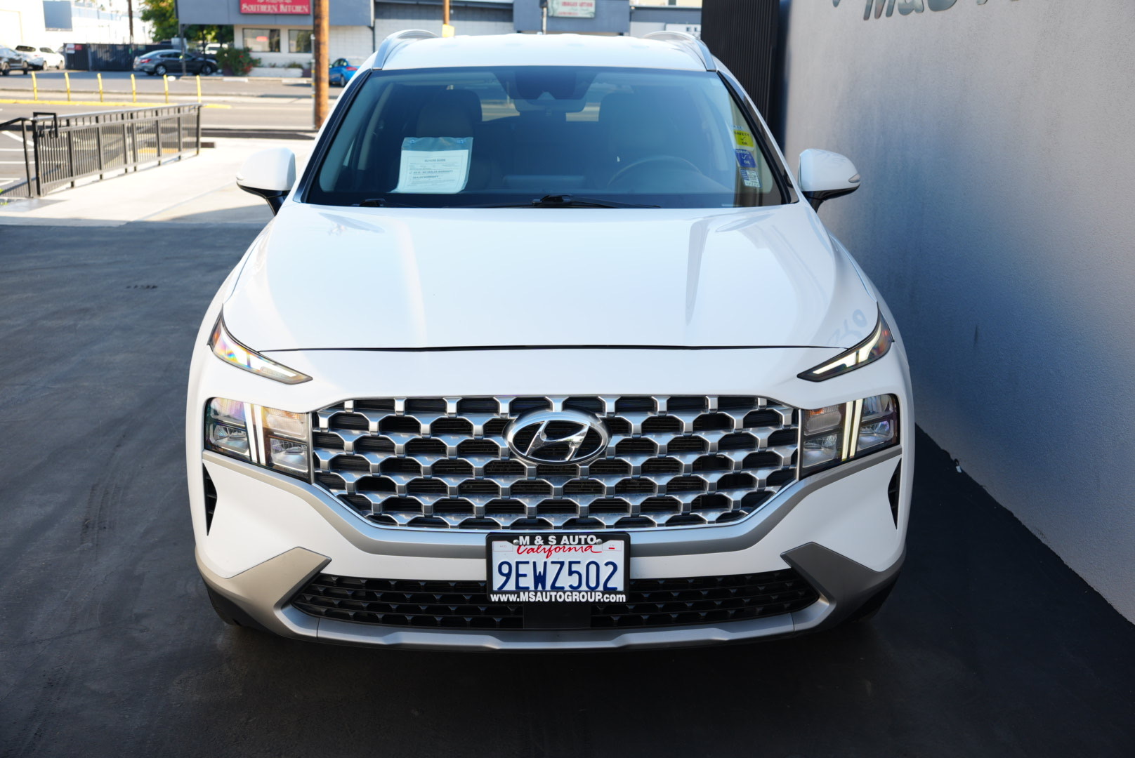 2023 Hyundai Santa Fe SEL photo 3