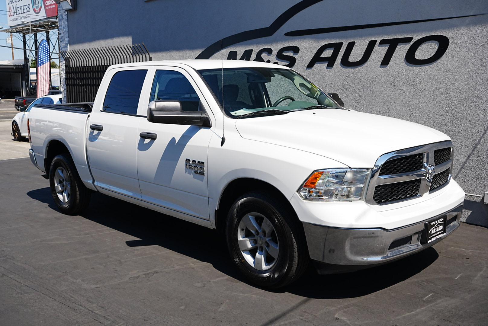 2019 Ram 1500 Classic Tradesman photo 4
