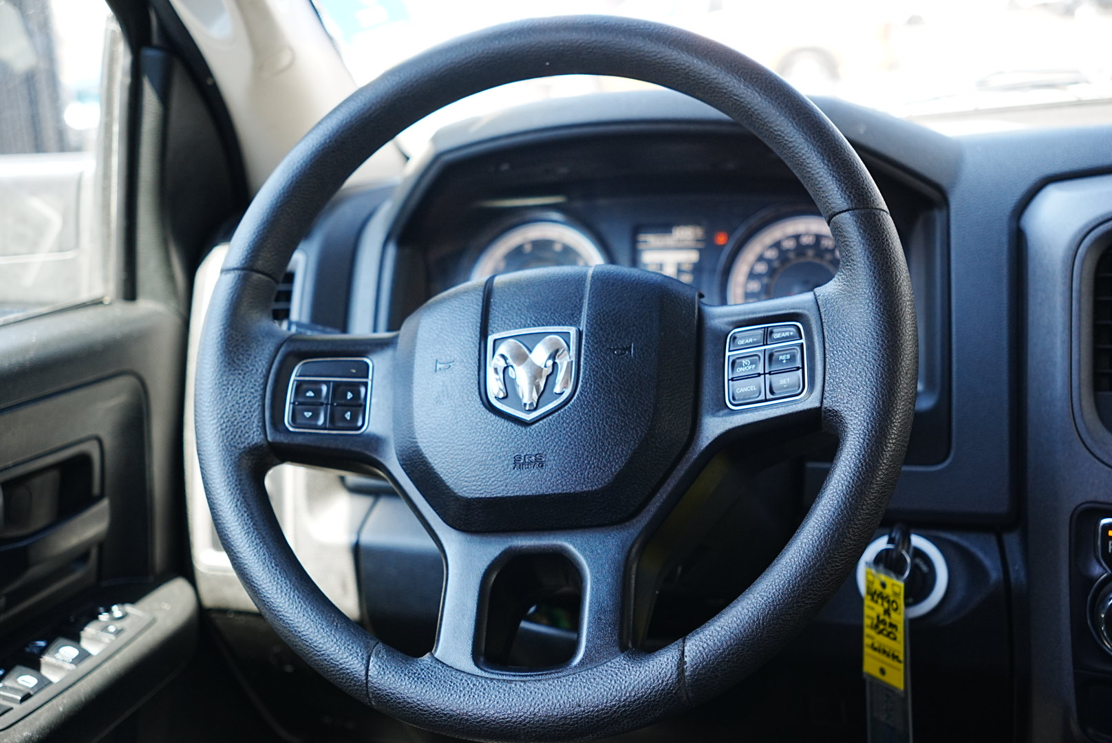 2019 Ram 1500 Classic Tradesman photo 2