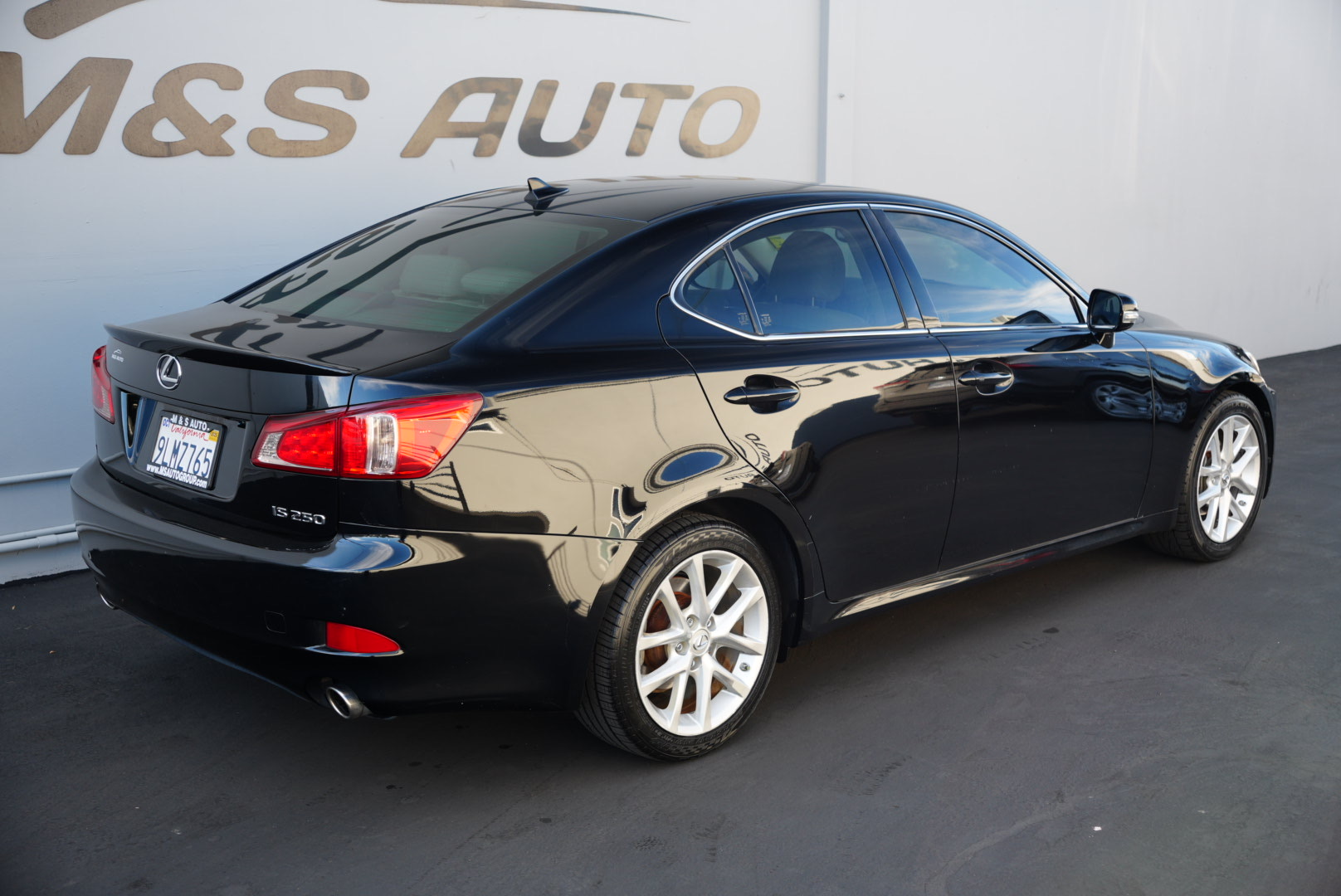 2011 Lexus IS 250 photo 3