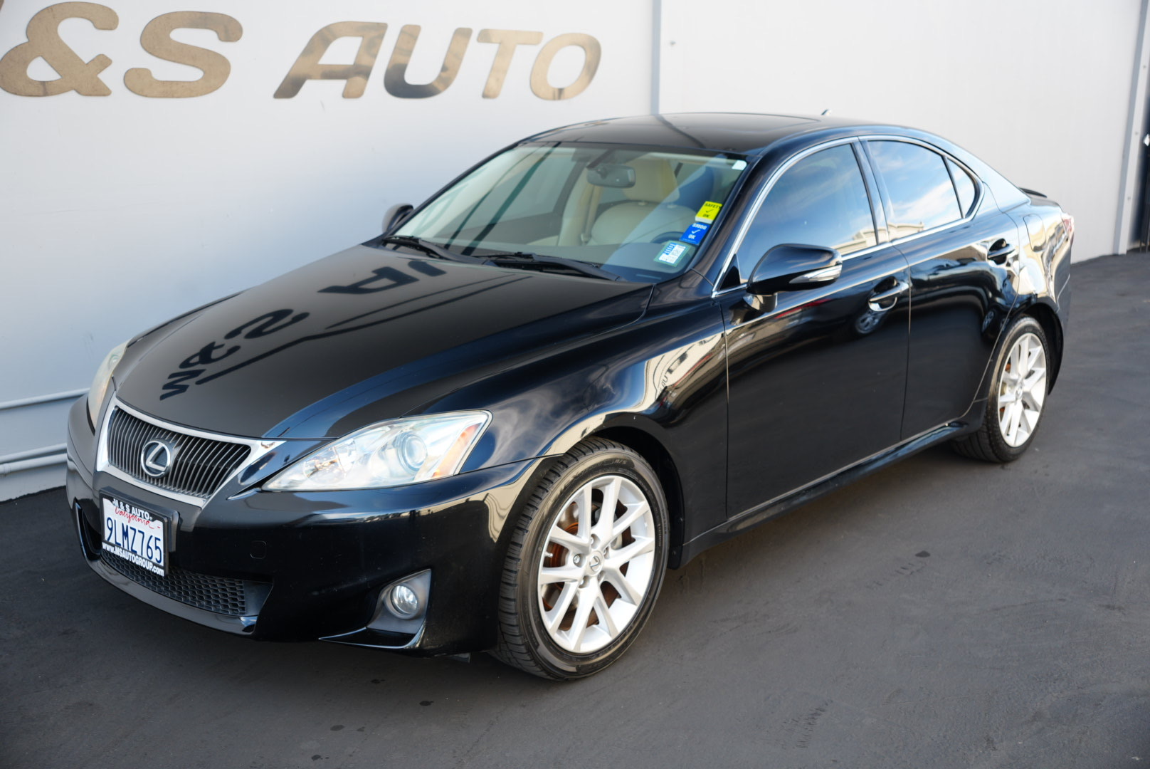 2011 Lexus IS 250 photo 6