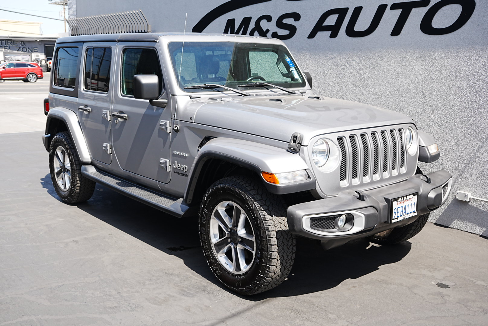 2020 Jeep Wrangler Unlimited Sahara photo 4