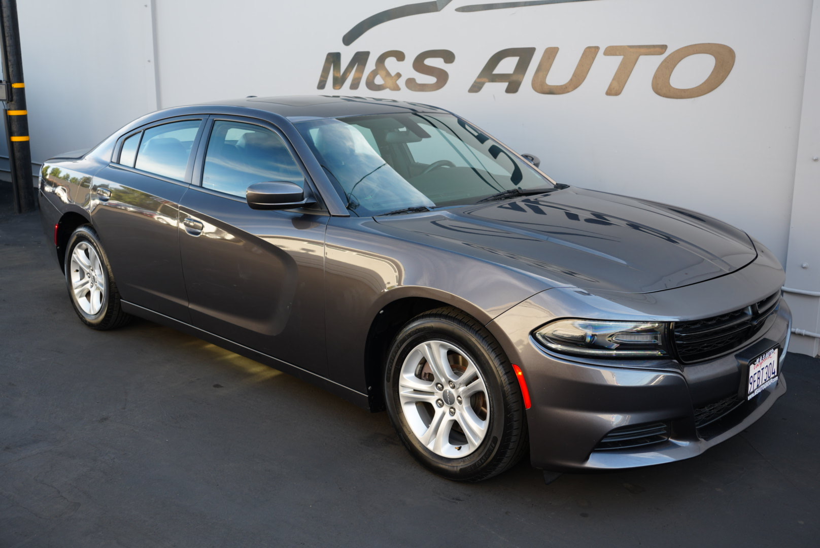 2020 Dodge Charger SXT photo 4