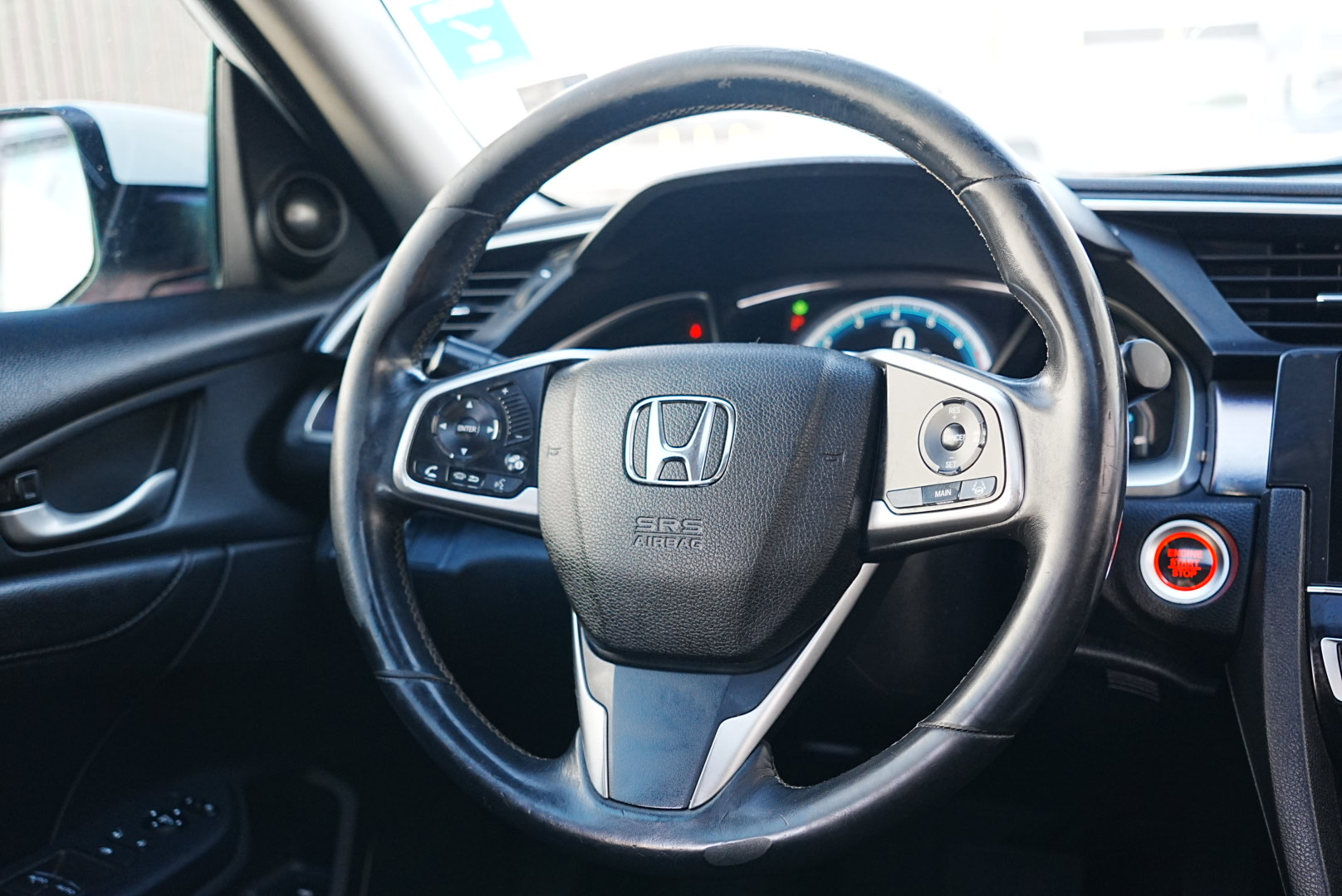 2016 Honda Civic Touring photo 15
