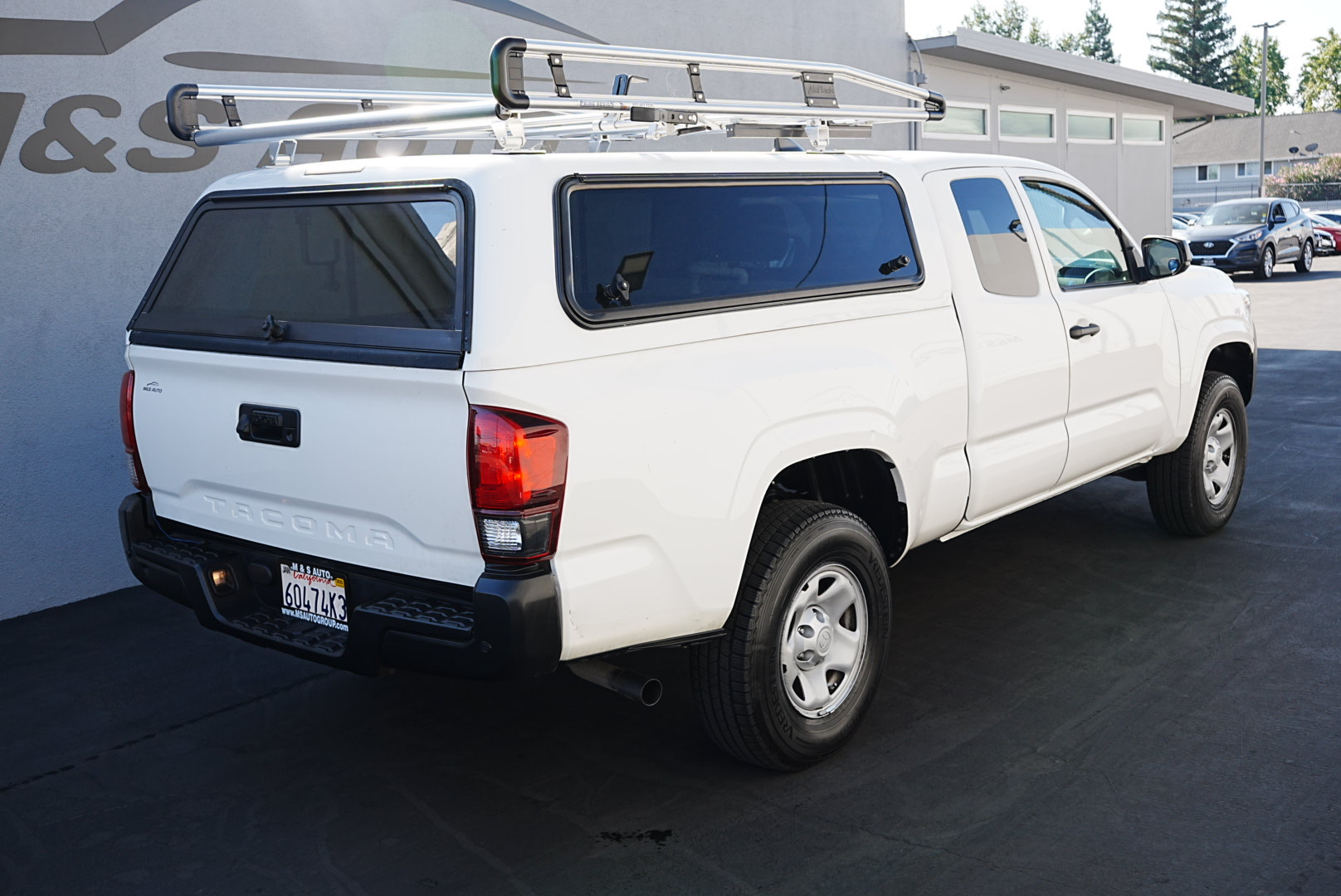 2021 Toyota Tacoma SR photo 4