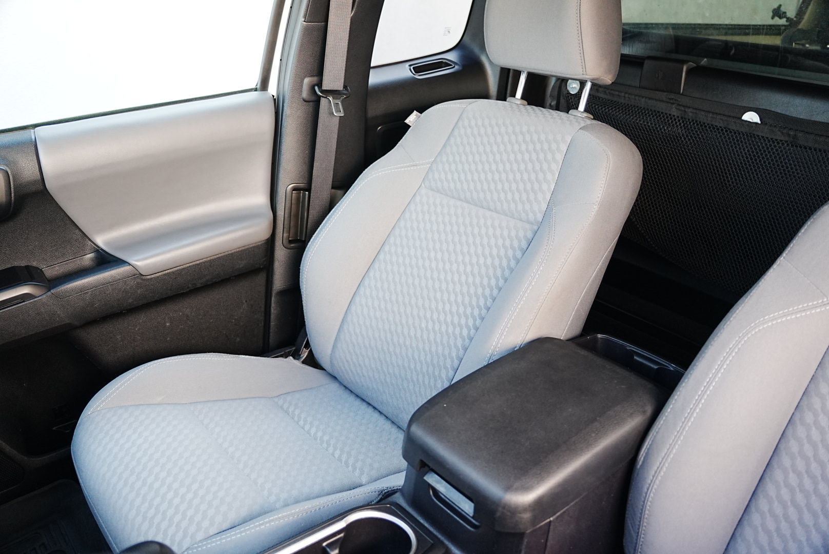 2021 Toyota Tacoma SR photo 10