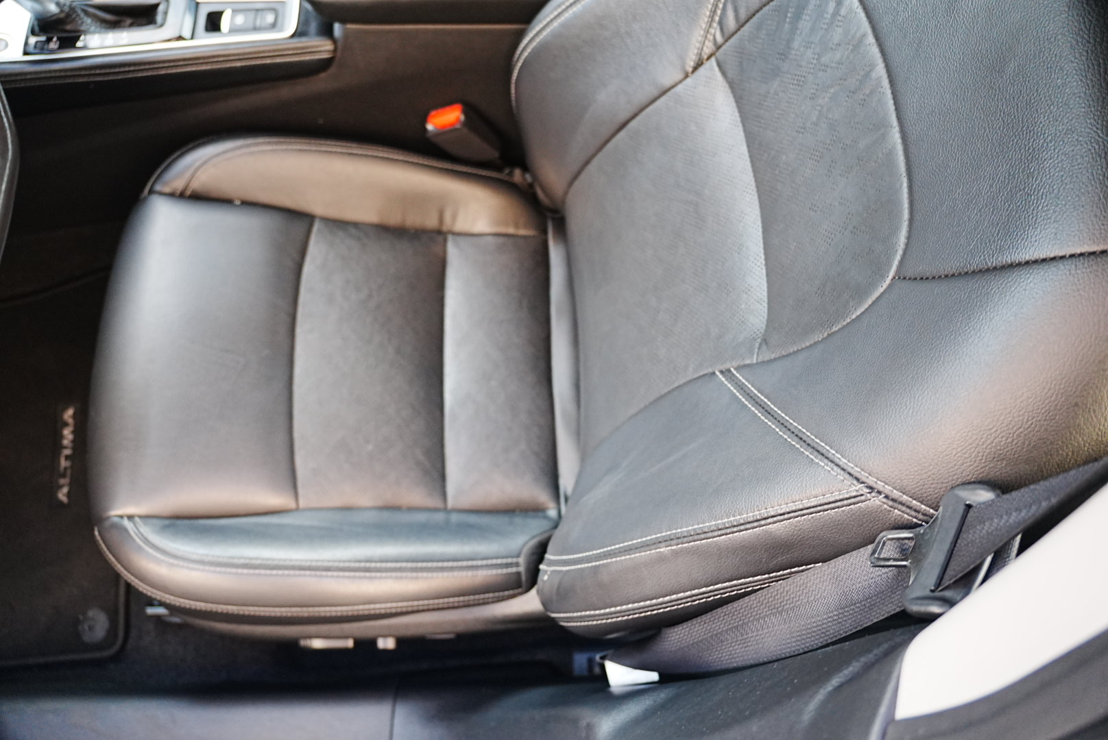 2023 Nissan Altima 2.5 SL photo 7