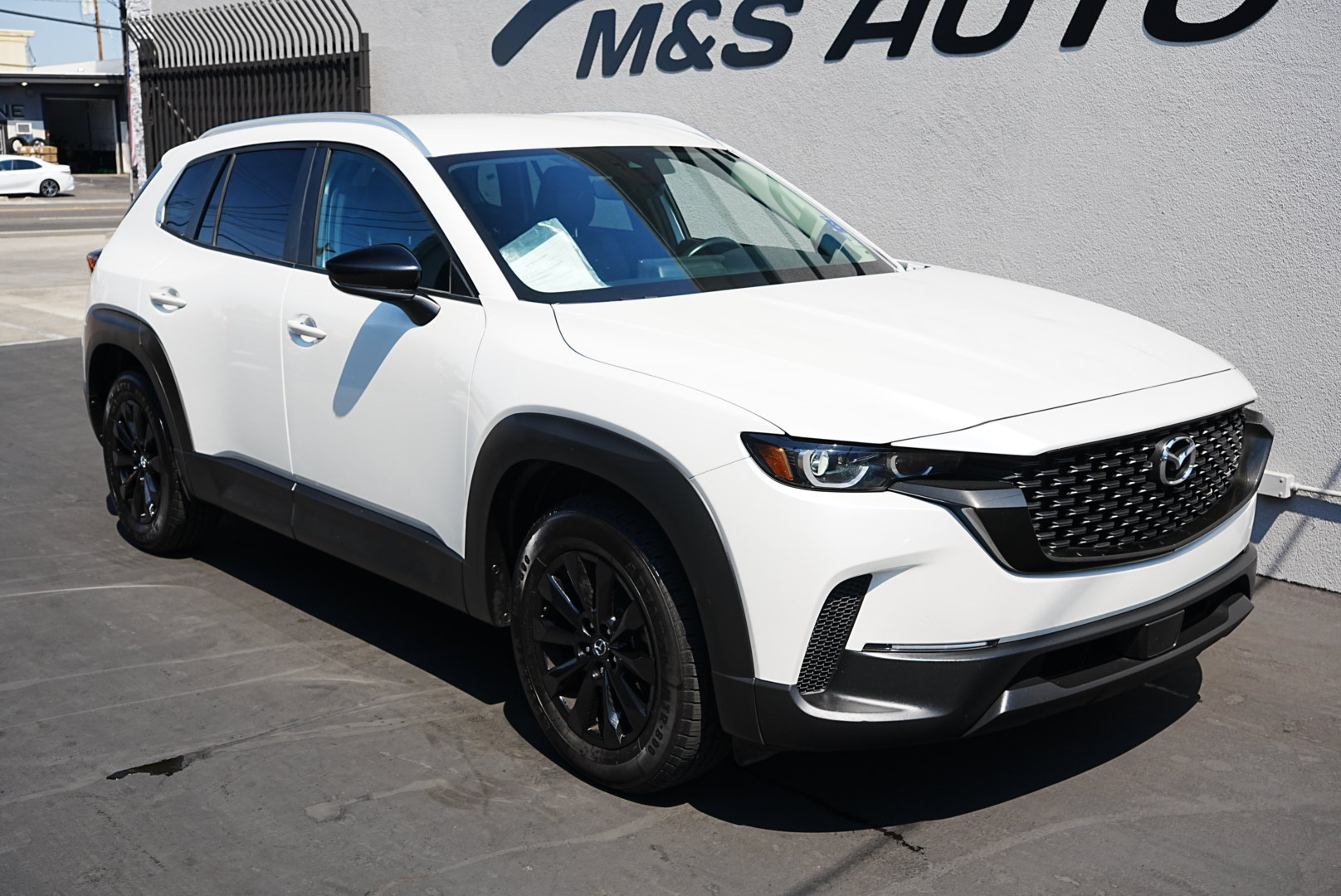 2024 Mazda CX-50 2.5 S Preferred photo 4