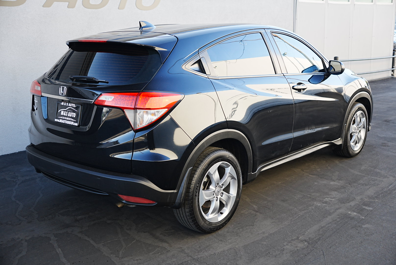 2019 Honda HR-V LX photo 4