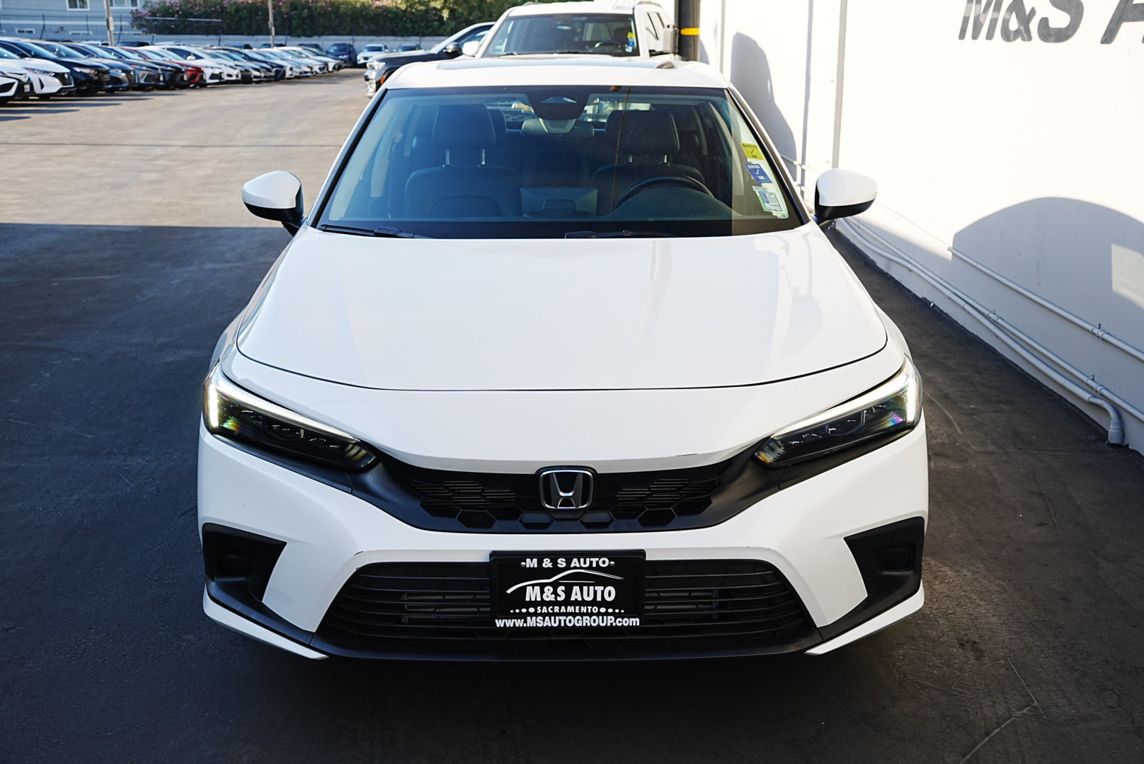 2024 Honda Civic Hatchback EX-L photo 2