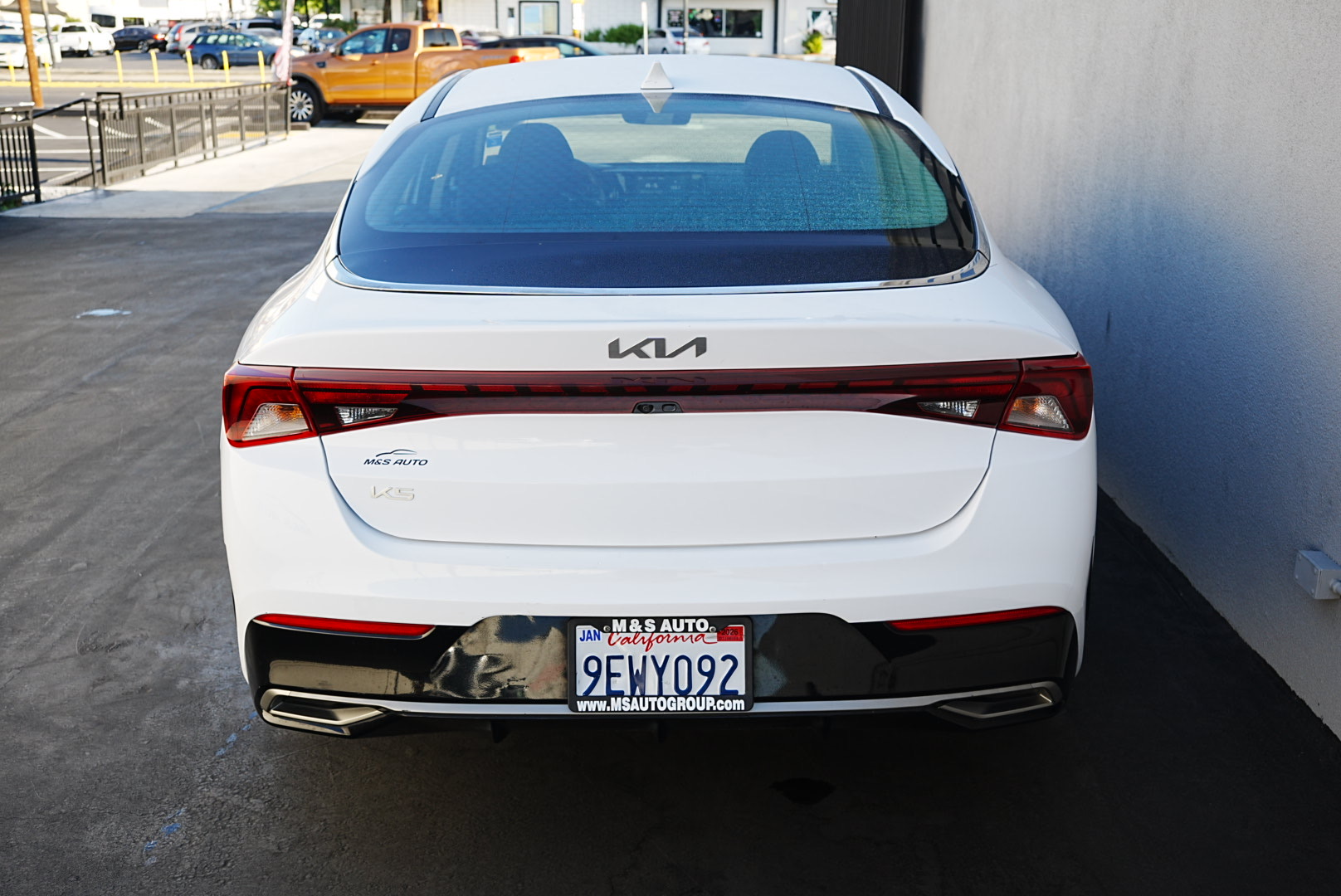 2023 Kia K5 LXS photo 2