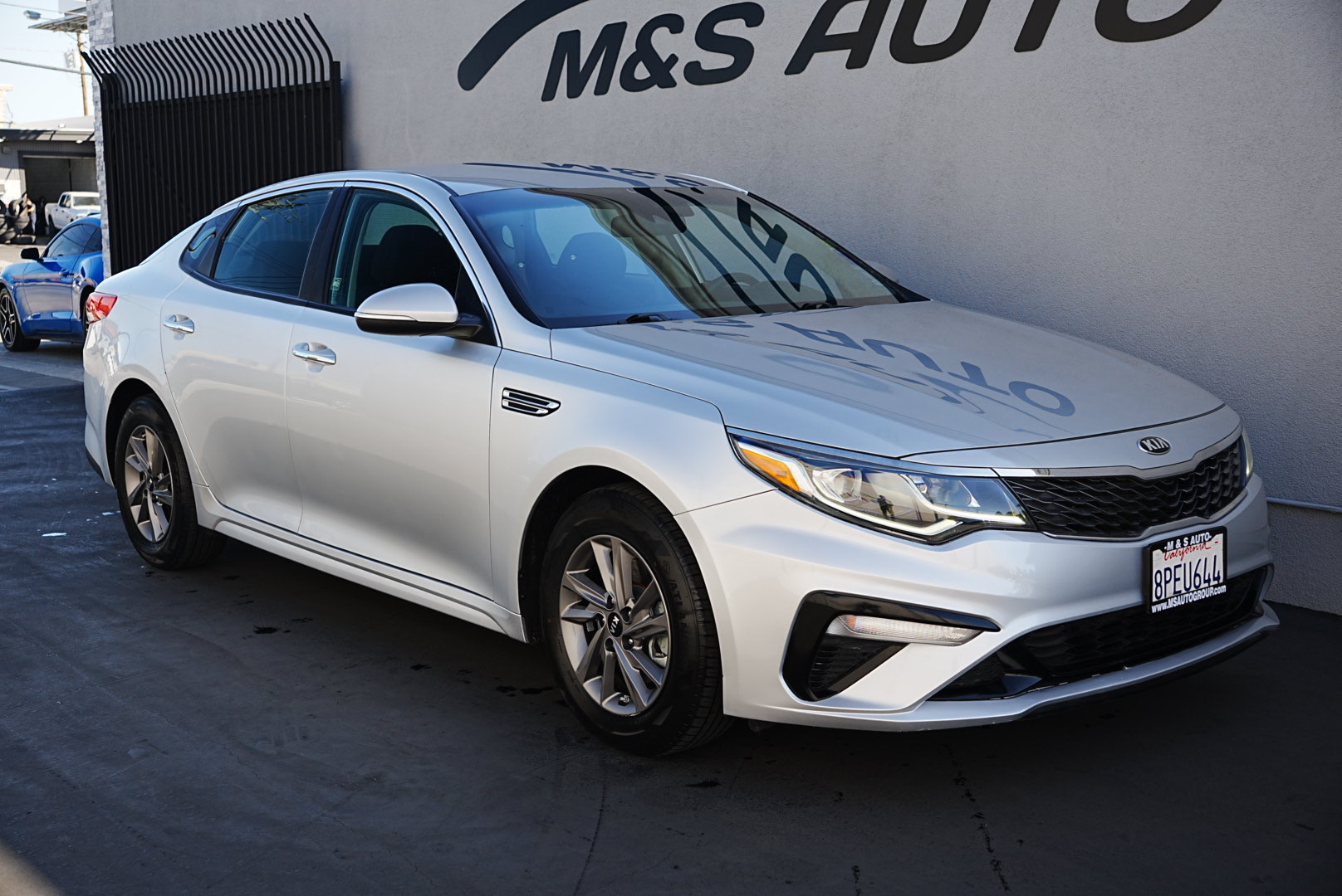 2020 Kia Optima LX photo 3