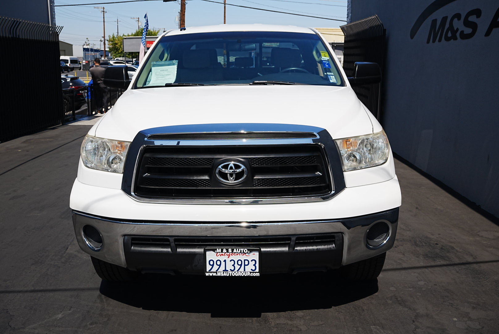 2010 Toyota Tundra SR5 photo 2