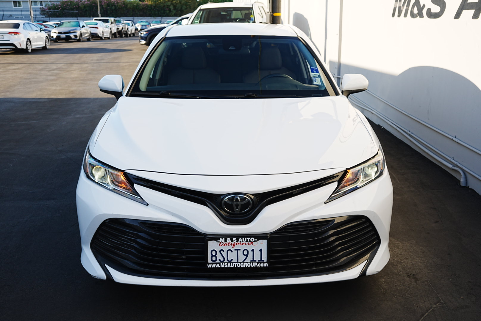 2020 Toyota Camry LE photo 2