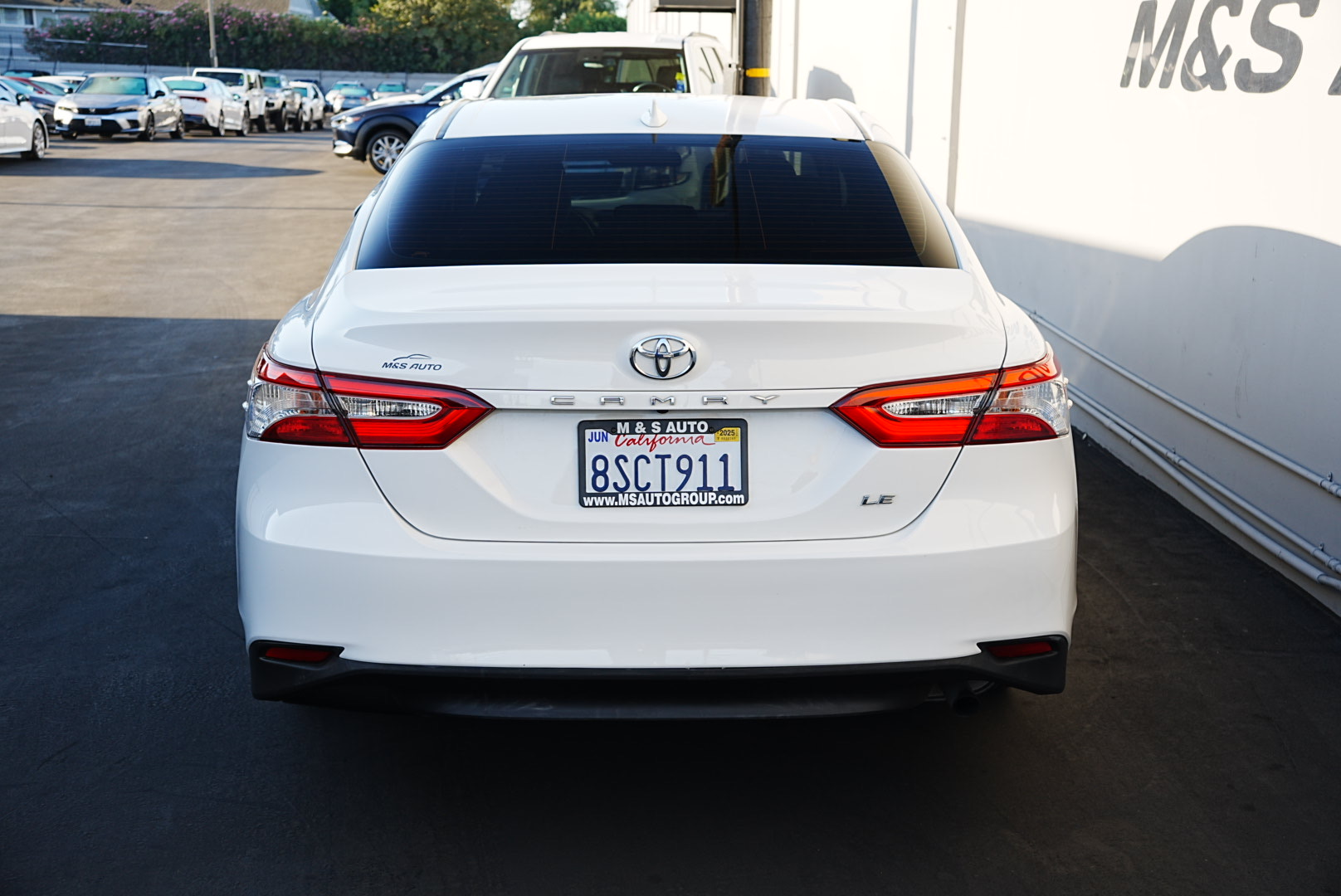 2020 Toyota Camry LE photo 7