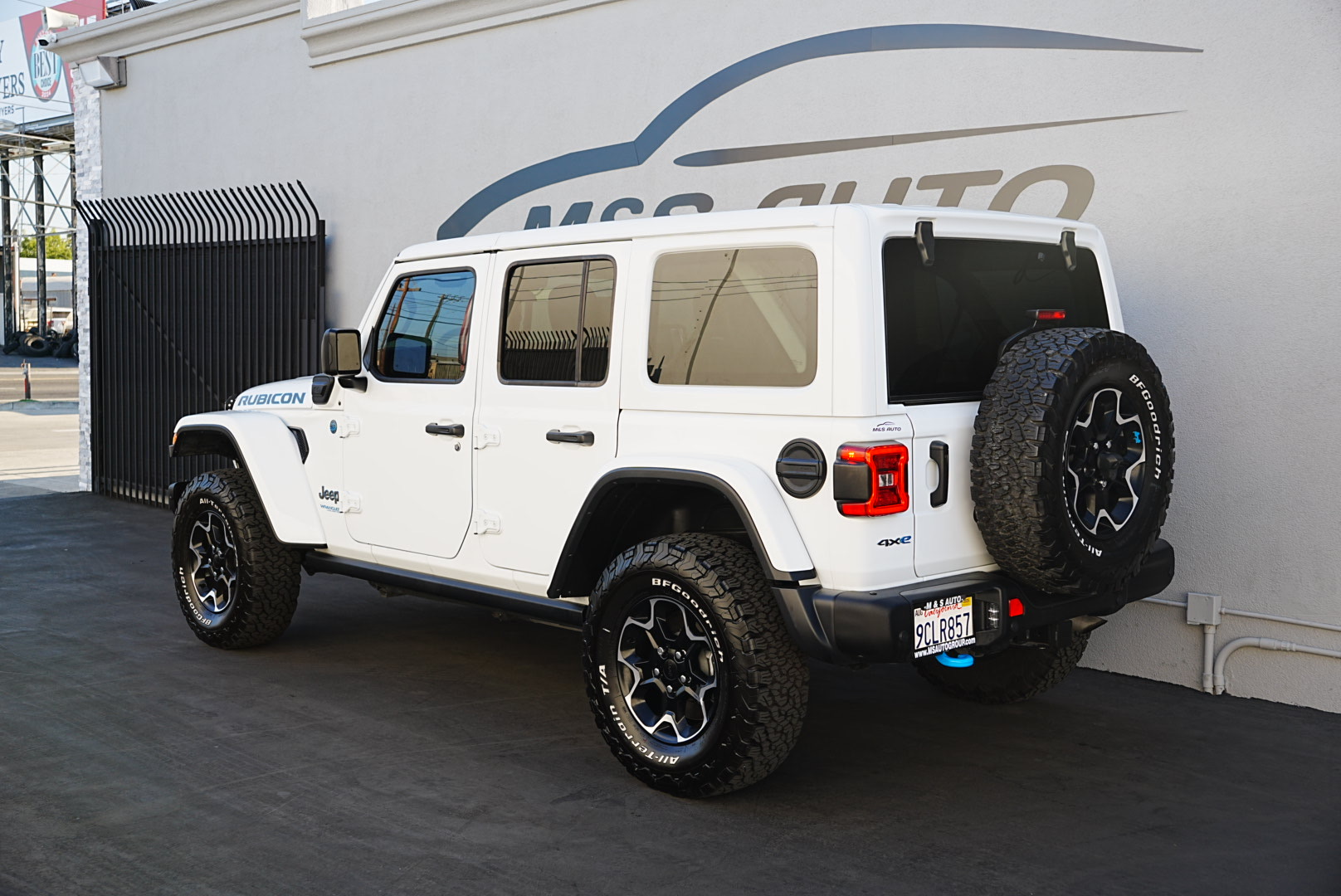 2022 Jeep Wrangler 4xe Unlimited Rubicon photo 6