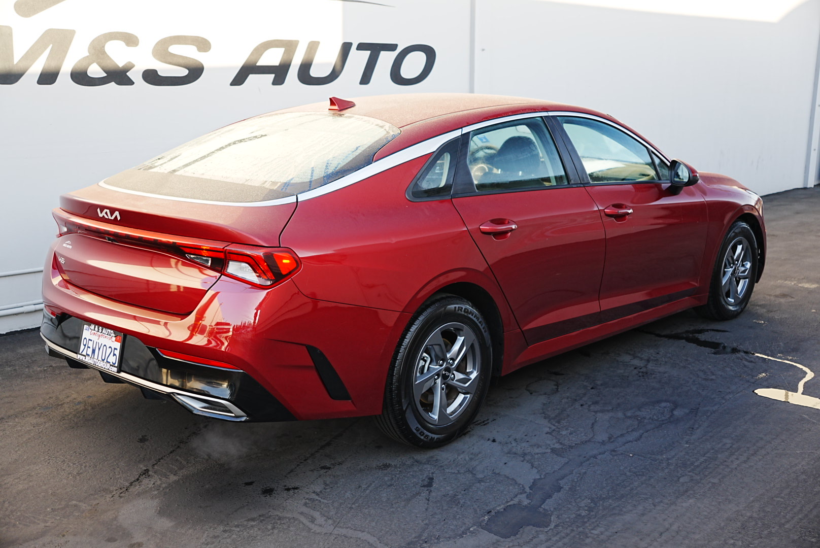2023 Kia K5 LXS photo 2