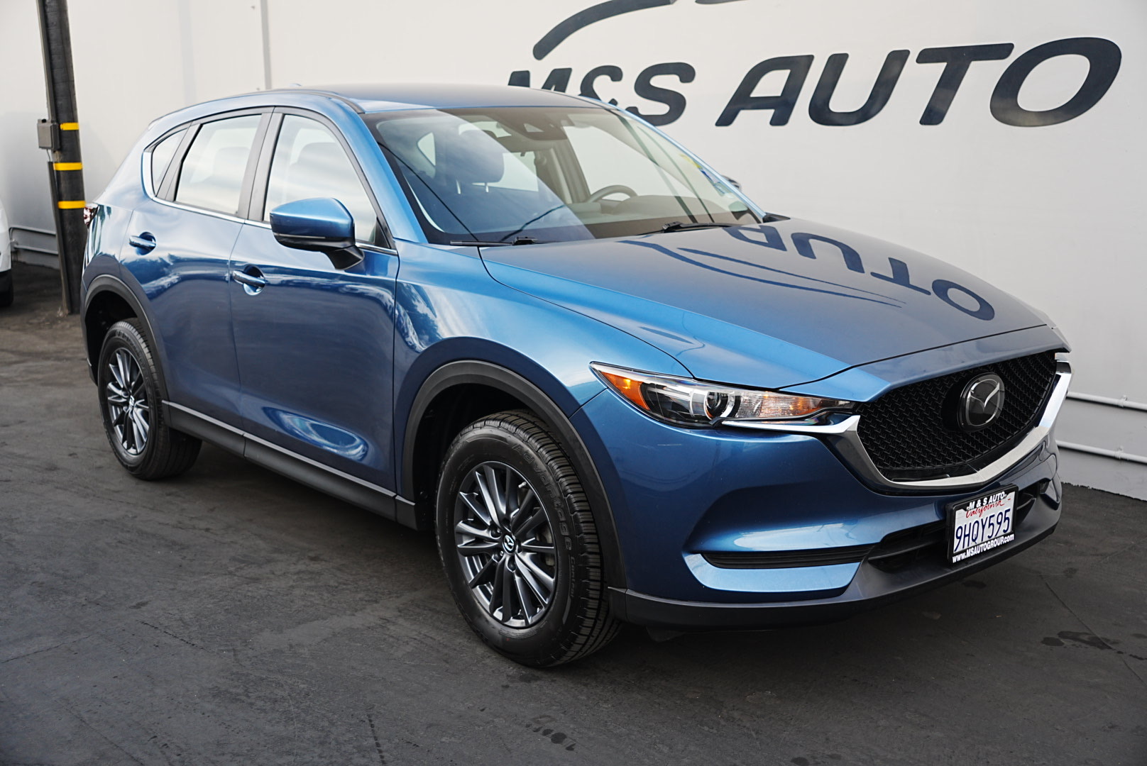2019 Mazda CX-5 Sport photo 3