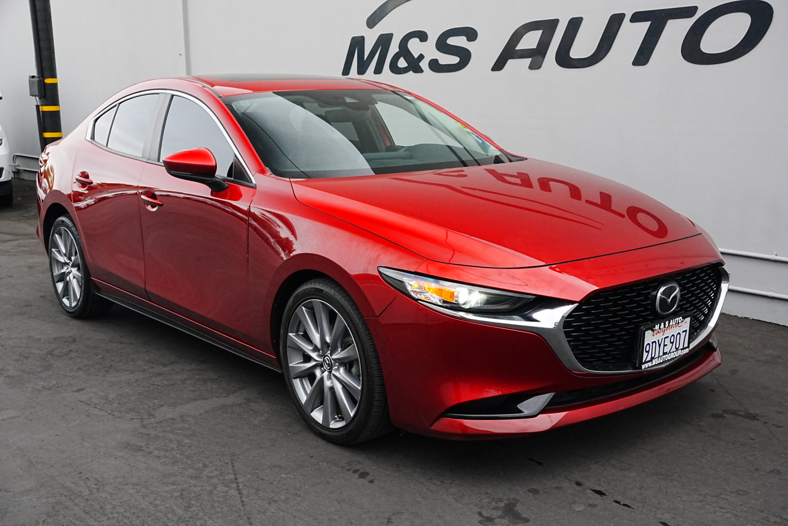 2022 Mazda Mazda3 Sedan photo 3