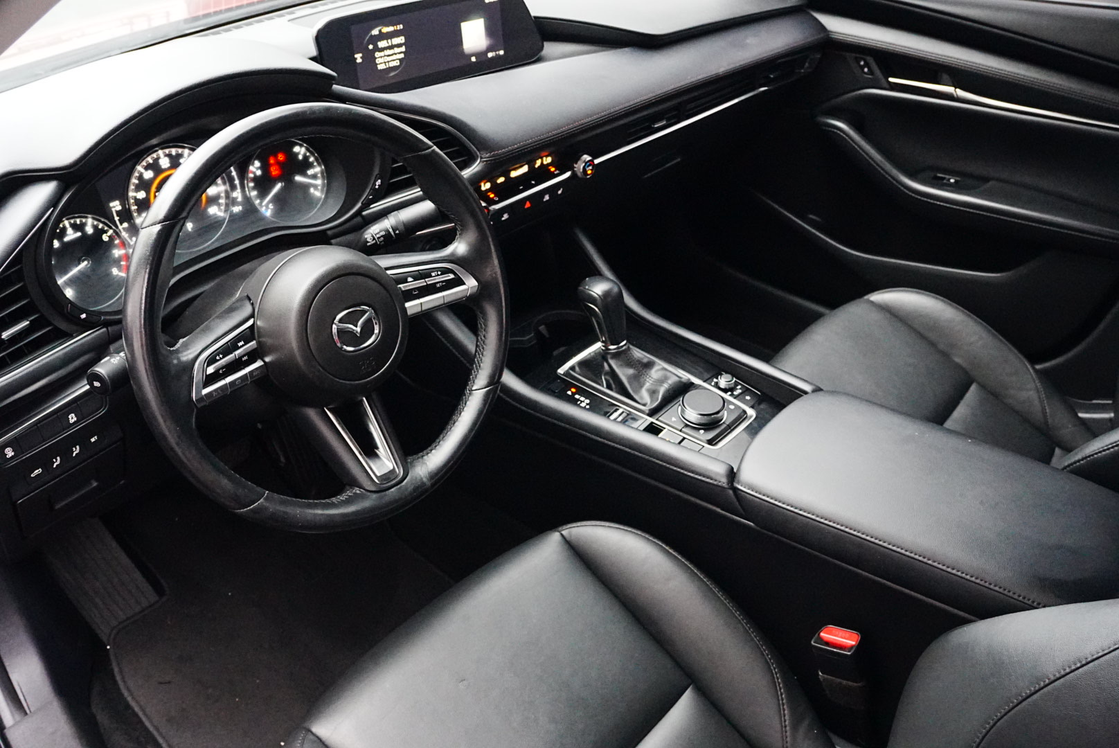 2022 Mazda Mazda3 Sedan photo 8