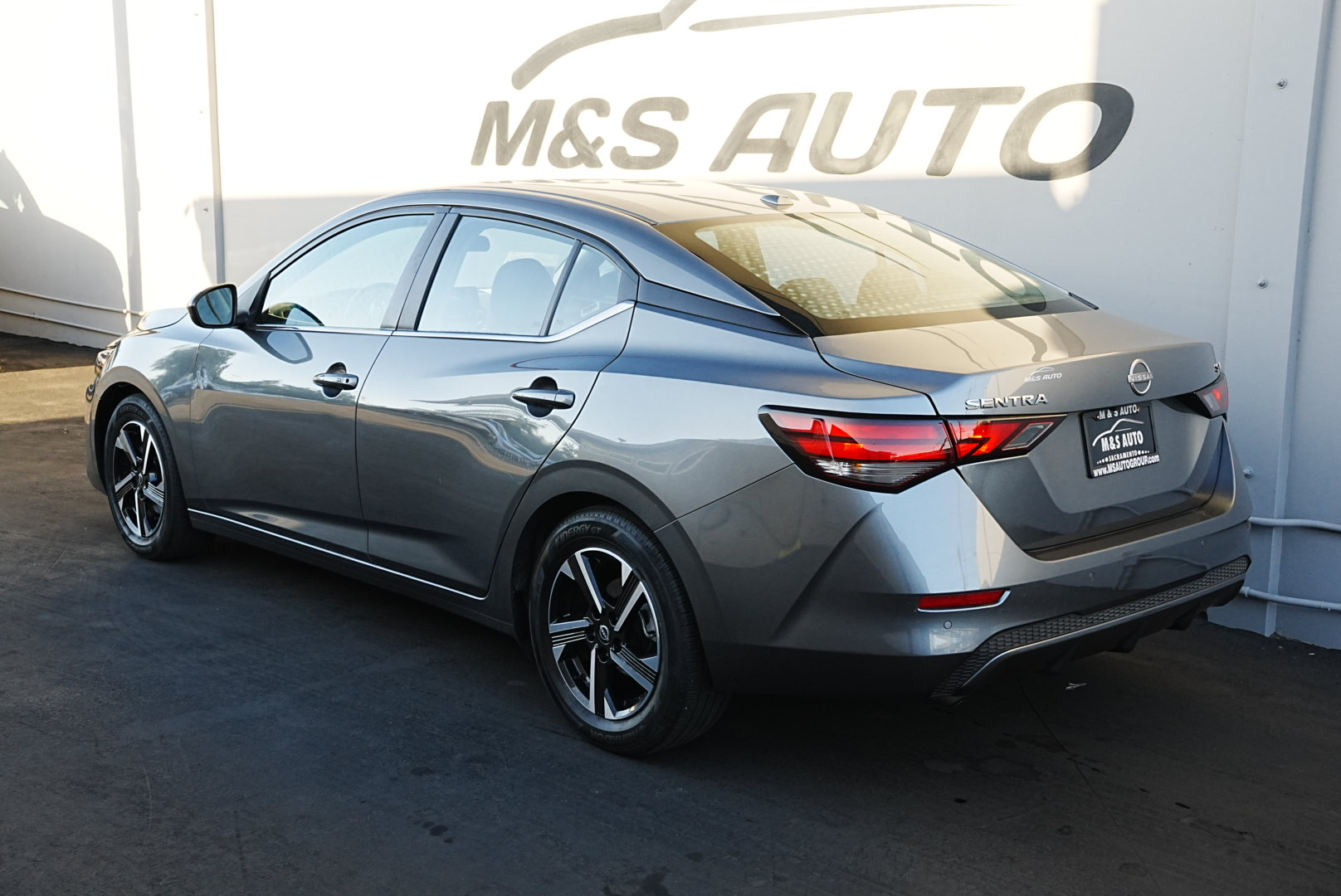 2024 Nissan Sentra SV photo 4