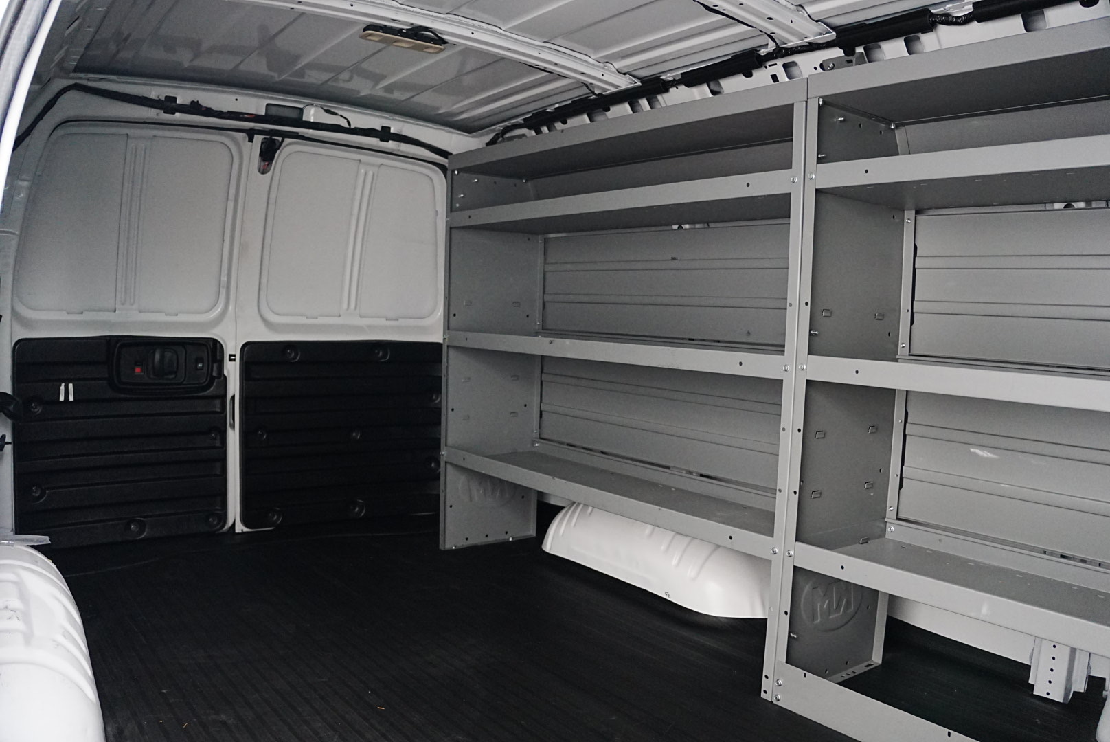 2021 Chevrolet Express Cargo Van photo 13