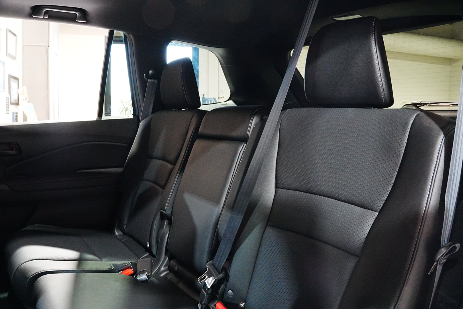 2025 Honda Passport EX-L photo 11