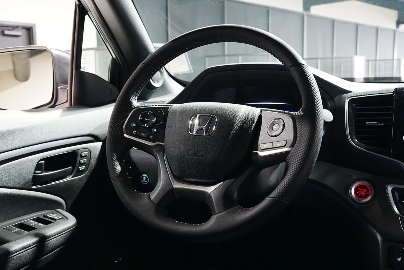 2025 Honda Passport EX-L photo 13