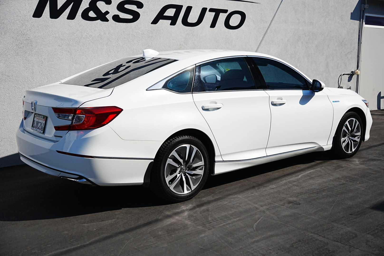 2019 Honda Accord Hybrid EX photo 4
