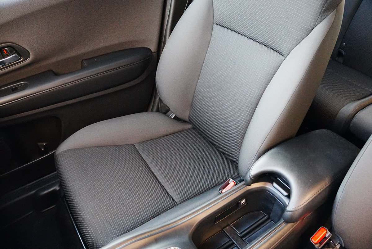 2022 Honda HR-V LX photo 11